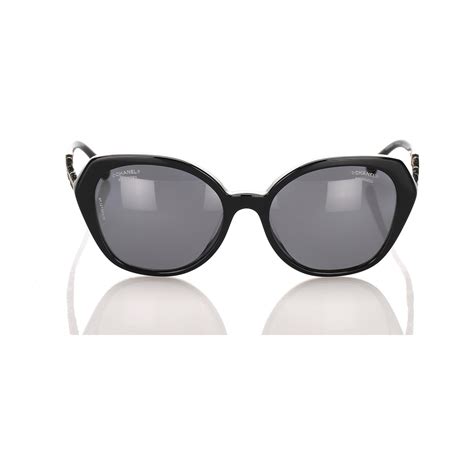 lunettes oeil de chat chanel